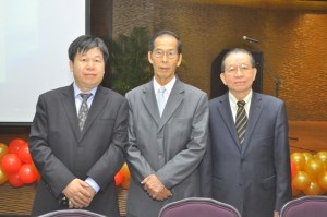 Zhang Jianmin, Miguel Chea y Wilson Ho.